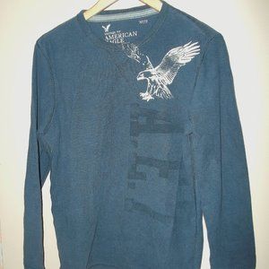 Vintage fit American Eagle long sleeve t-shirt medium
